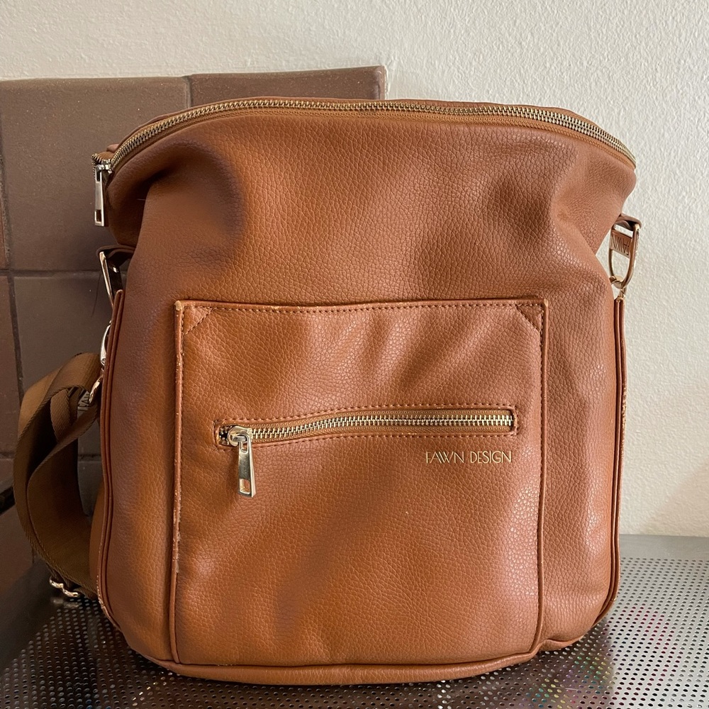 Brown fawn design bag